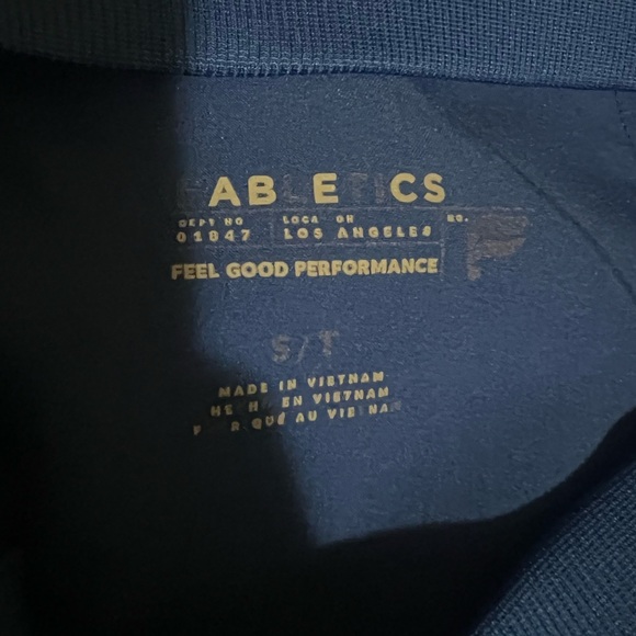 Fabletics Royal Blue Scrub Set - Small Top/Small Tall Joggers - Great Condition! - Picture 5 of 5